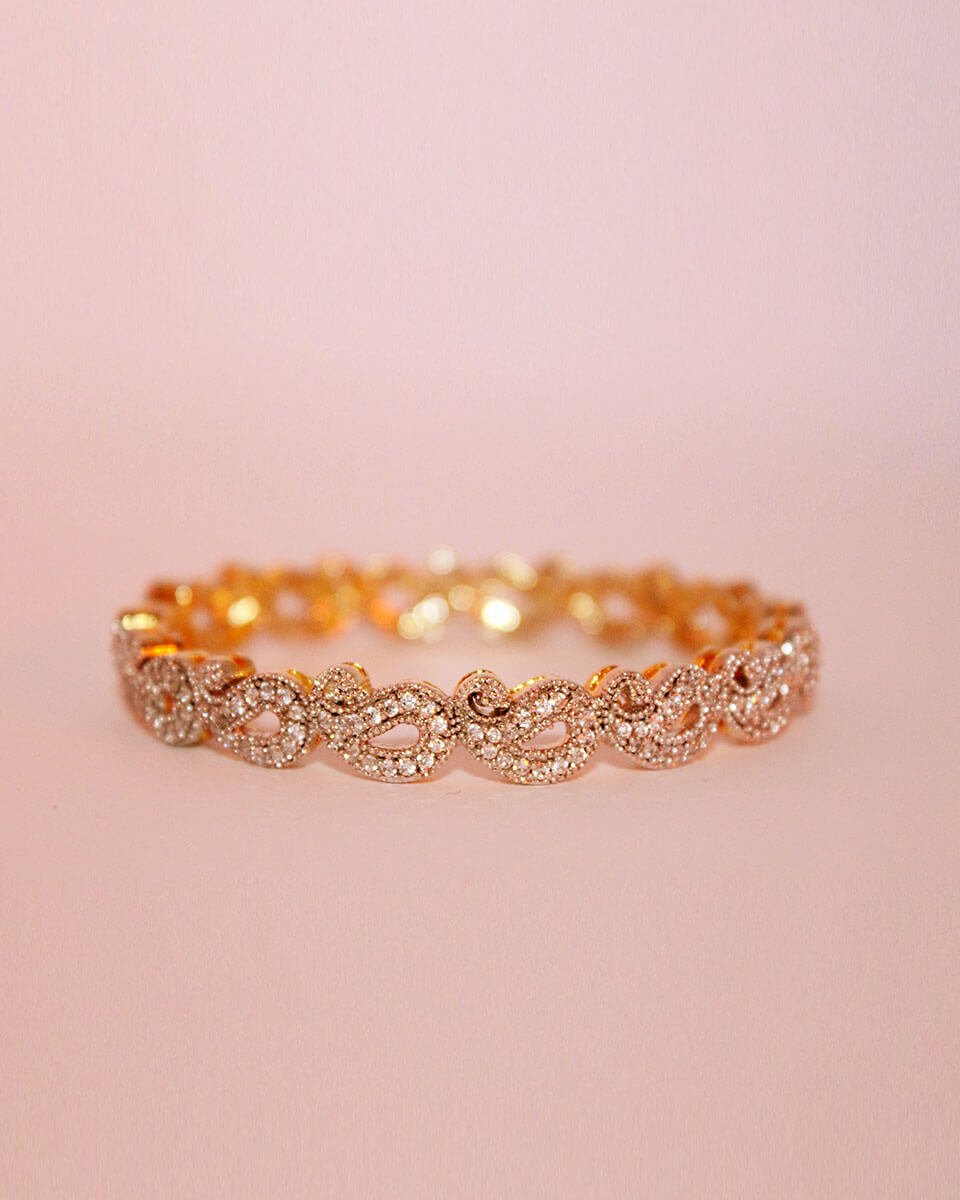 Twisted Loop Paved Rhinestone Link Bangle
