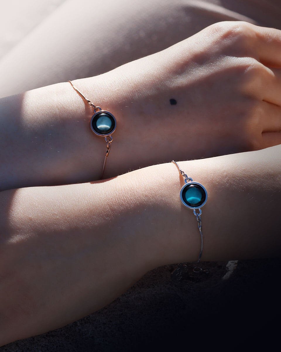Dual Heart Black Onyx Crystal Open Cuff Bracelet - Image 4